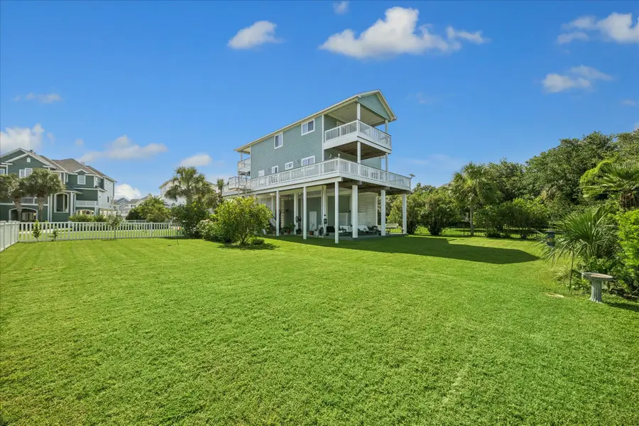 3439 Eckert Drive, Galveston, TX 77554 - #3