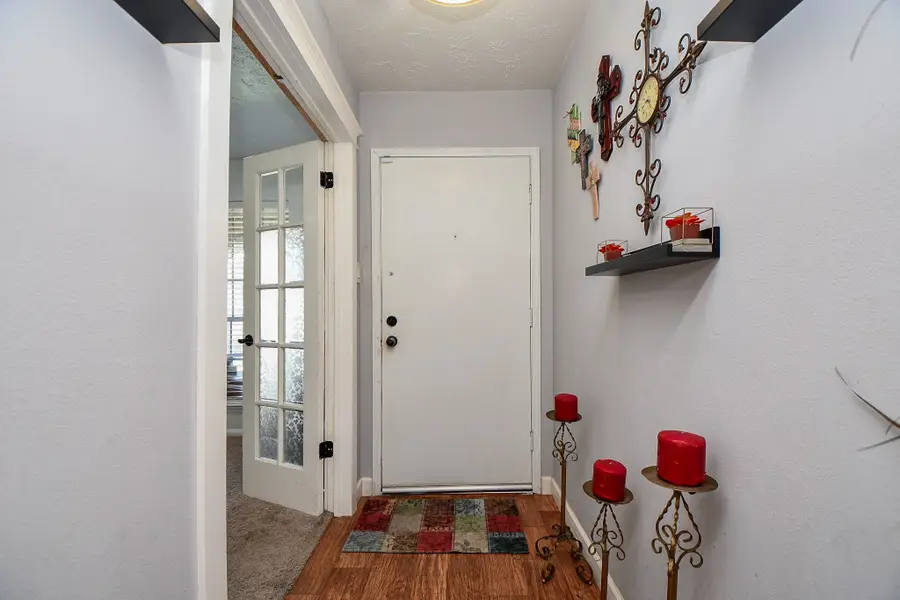 346 Coach Lamp Ln, Houston, TX 77060 - Image #3