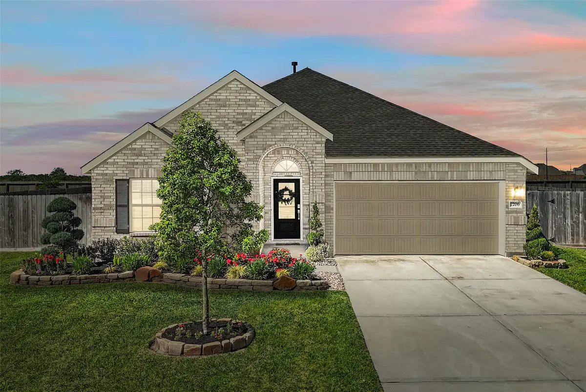 7206 Oakmont Avenue, Baytown, TX 77523 - #1