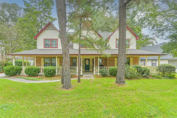 6 Amara Court, The Woodlands, TX 77381