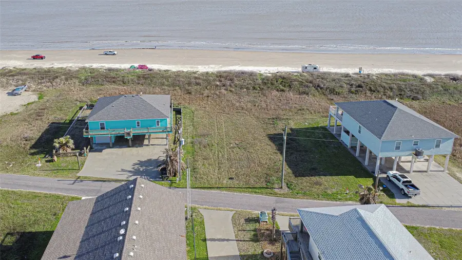 1786 Redfish Lane, Crystal Beach, TX 77650 - Image #3
