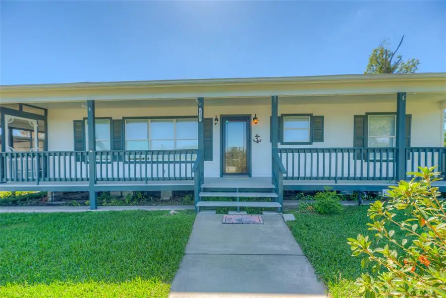 332 S Oak Lee Drive S, Onalaska, TX 77360 - Image #3