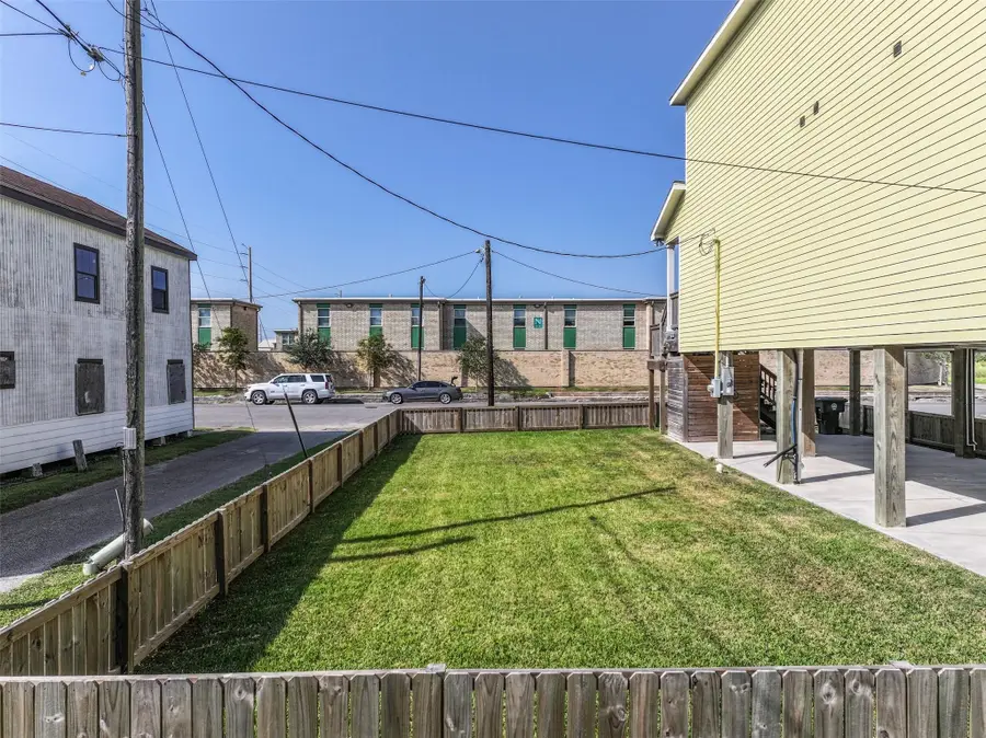 614 38th Street, Galveston, TX 77550 - #3