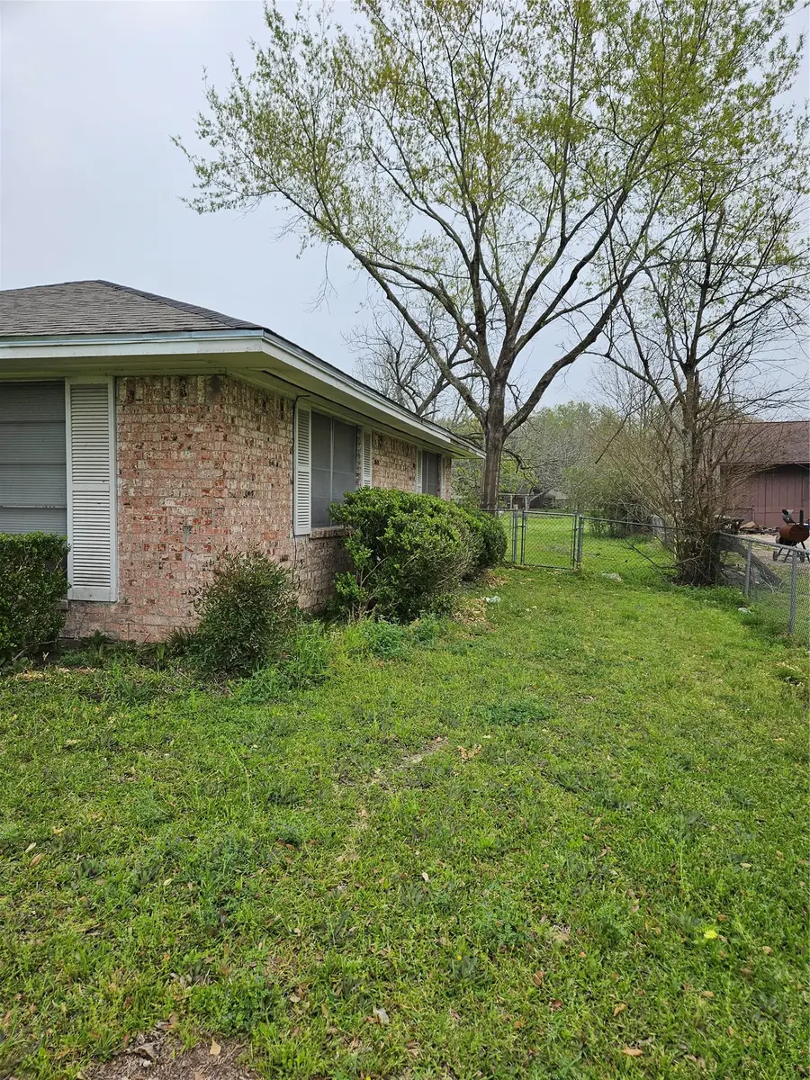 2605 B F Terry Boulevard, Rosenberg, TX 77471 - #3