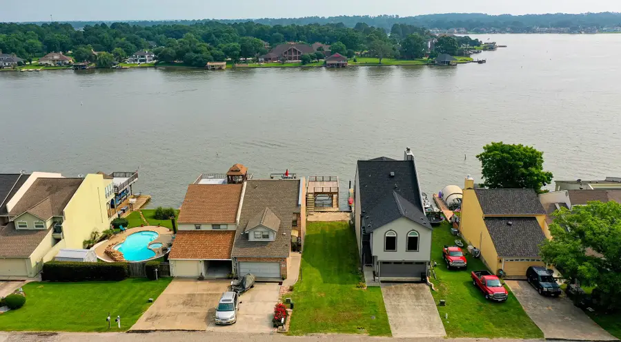 1224 Lake View, Montgomery, TX 77356 - #2