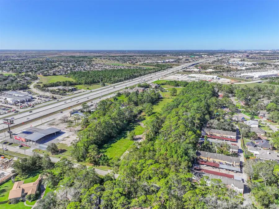 405 Sunset Drive, Dickinson, TX 77539 - #3