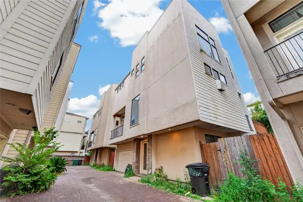 818 Lester Street, Houston, TX 77007