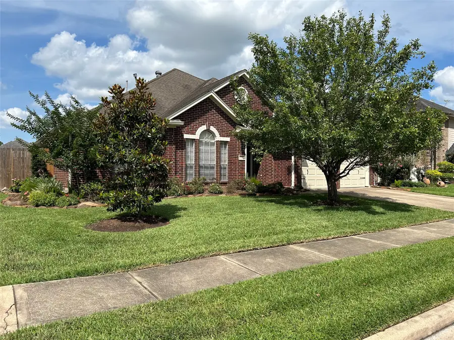 1203 Lake Shore Drive, Pearland, TX 77581 - #3