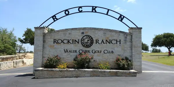 325 John Price, Blanco, TX 78606