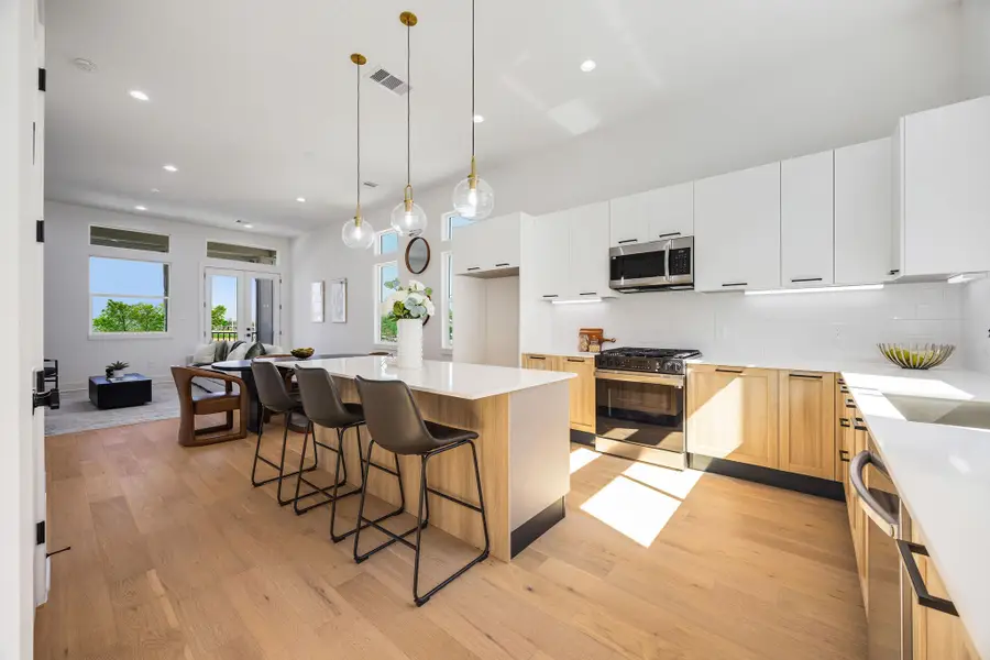303 Marcella Street #O, Houston, TX 77091 - #2