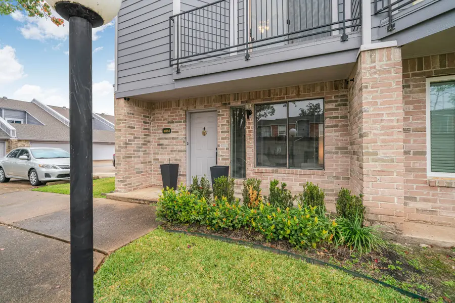 3831 Landmark Drive, Missouri City, TX 77459 - Image #2