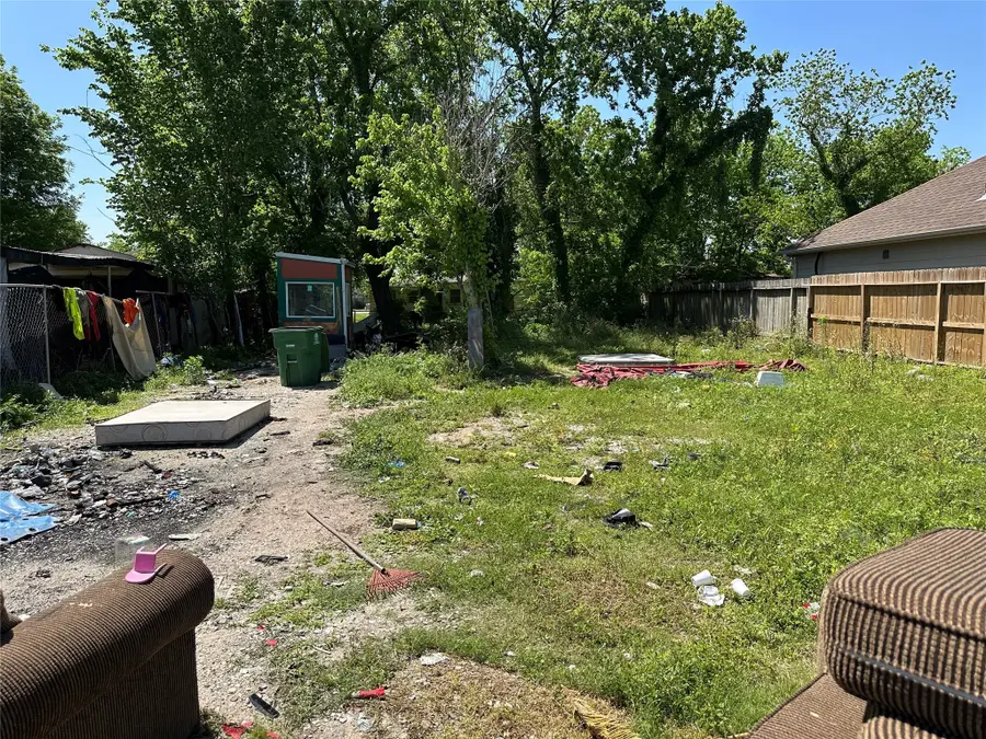 3916 Galesburg Street, Houston, TX 77051 - Image #3