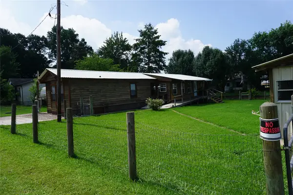 8988 Gladewood, Willis, TX 77318