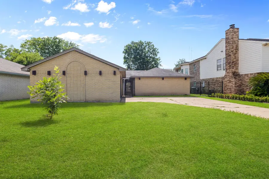 16723 Lone Quail Court, Missouri City, TX 77489 - #2