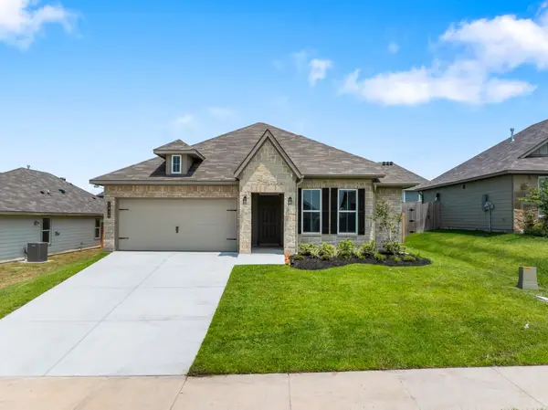 1410 Whitney Lane, Brenham, TX 77833