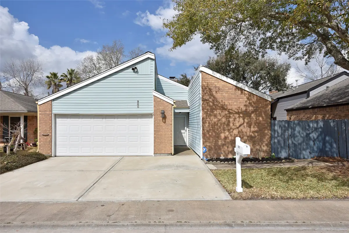 900 Chateau Place, Richmond, TX 77469 - #1