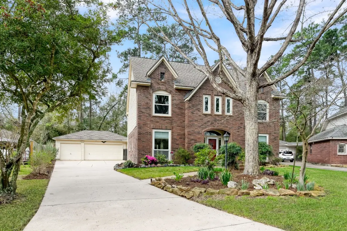 92 S Bonneymead Circle, The Woodlands, TX 77381 - #1