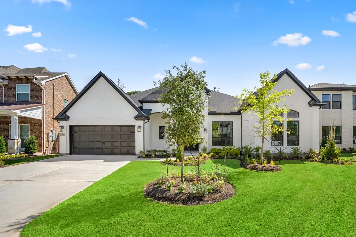 525 Pinabete Forest Court, Conroe, TX 77304 - Image #1