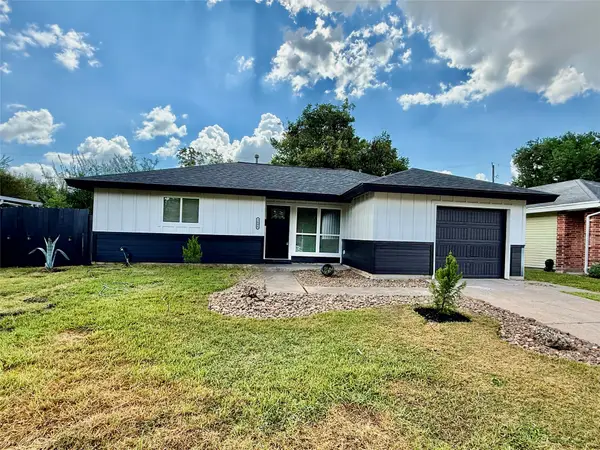 2806 Raymond Street, Pasadena, TX 77506