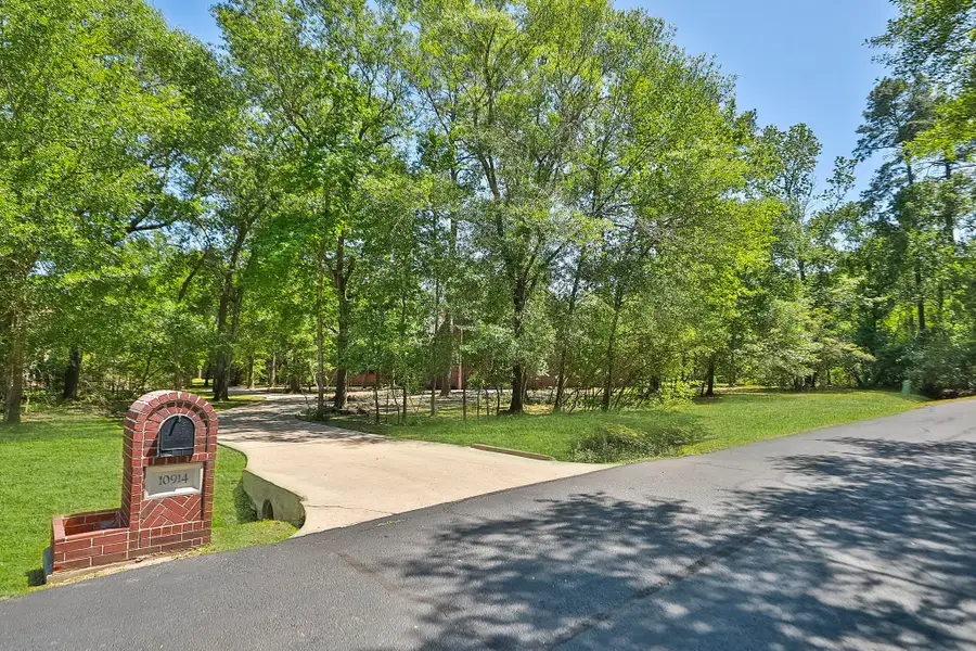 10914 Olde Mint House Lane, Tomball, TX 77375 - Image #2