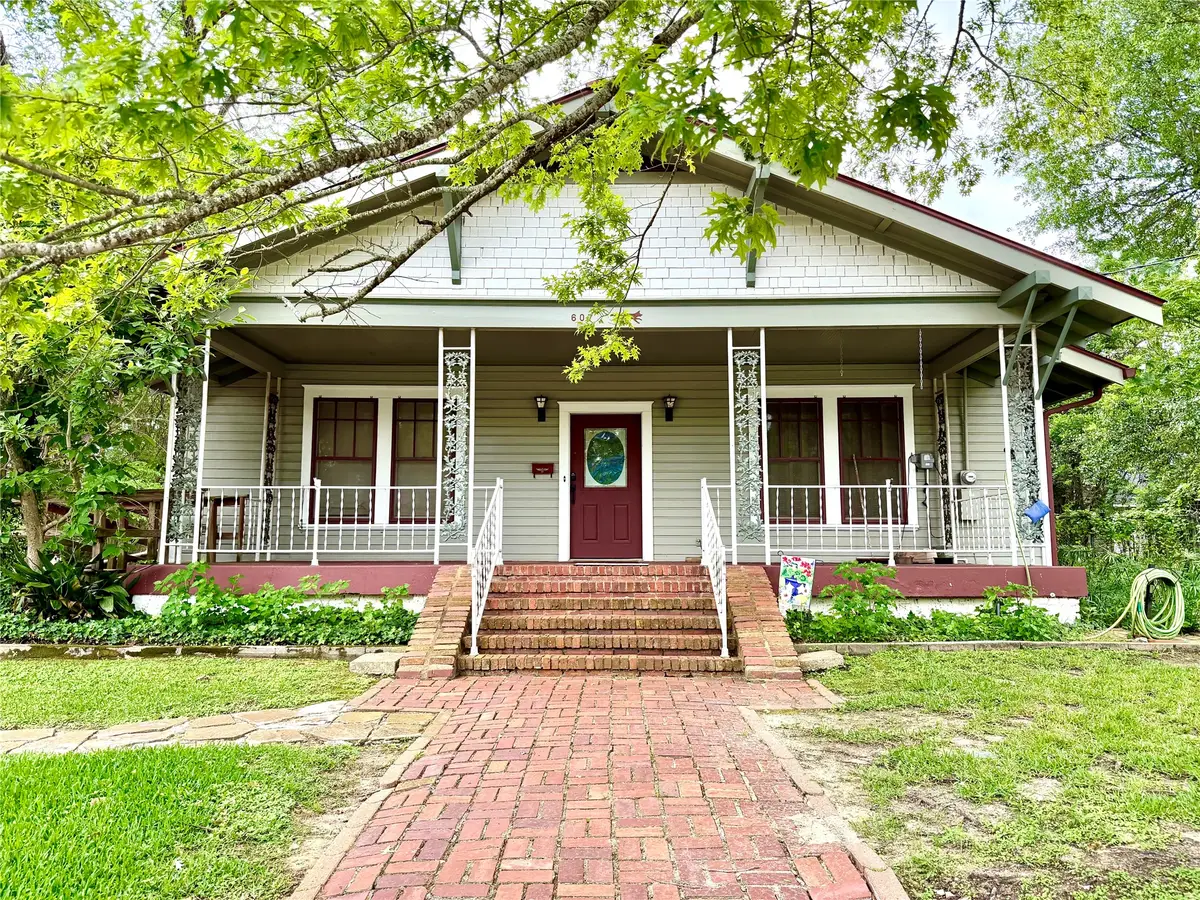 607 W Fox Street, Caldwell, TX 77836 - #1