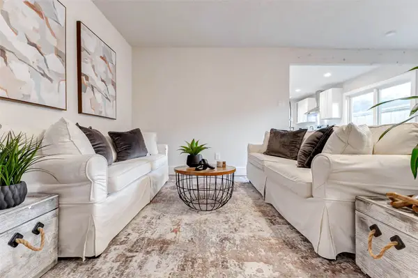 15706 Dunmoor Drive, Houston, TX 77059