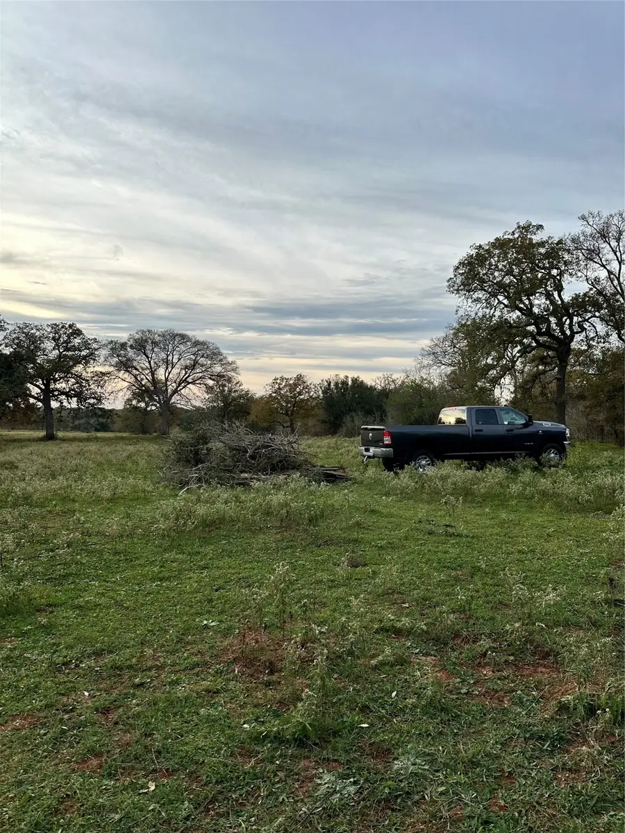 TBD E Us Hwy 90, Waelder, TX 78959 - Image #2