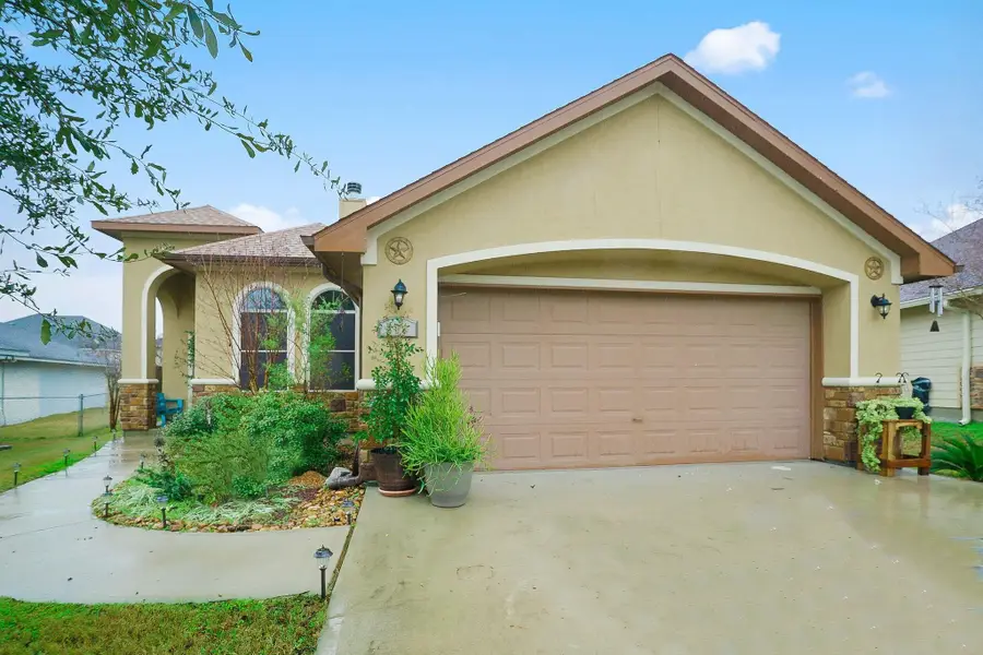 306 Lazy Lane, Montgomery, TX 77356 - #2