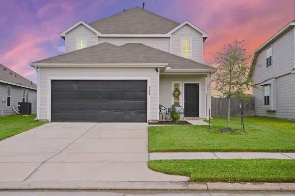 5330 Briana Dee Drive, Rosharon, TX 77583