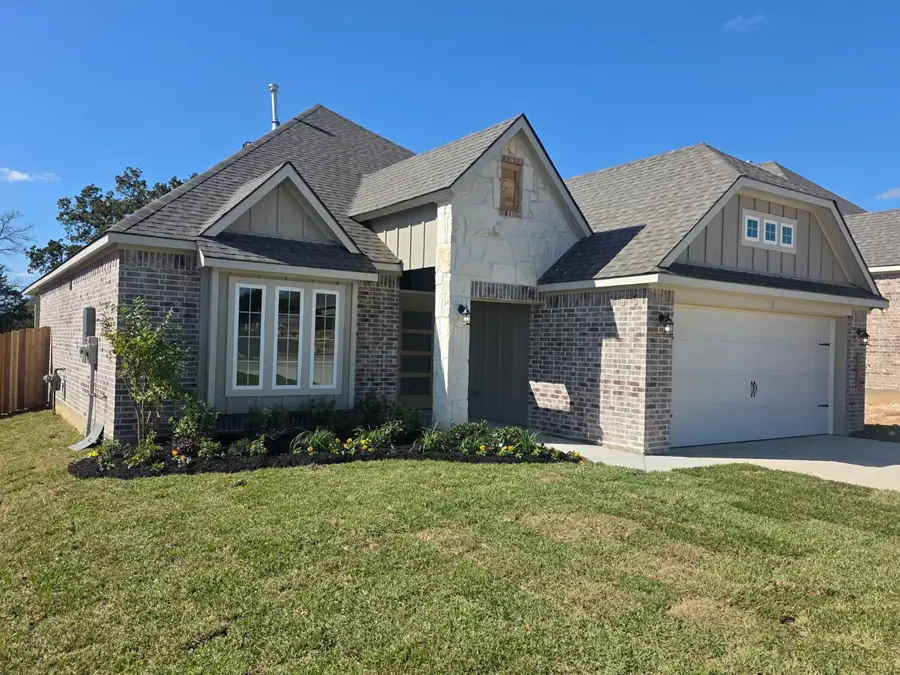 2052 Winepress Road, Brenham, TX 77833 - Image #2