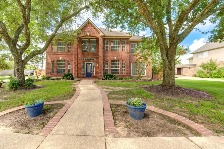 1016 Applewood Drive, Friendswood, TX 77546 - #3