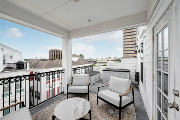 2616 Madeline Grove Drive, Houston, TX 77008