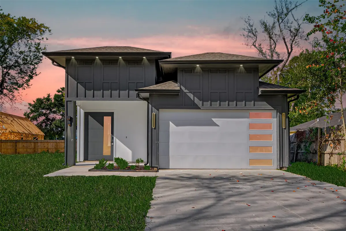 1904 Bell Street, Dayton, TX 77535 - Image #1