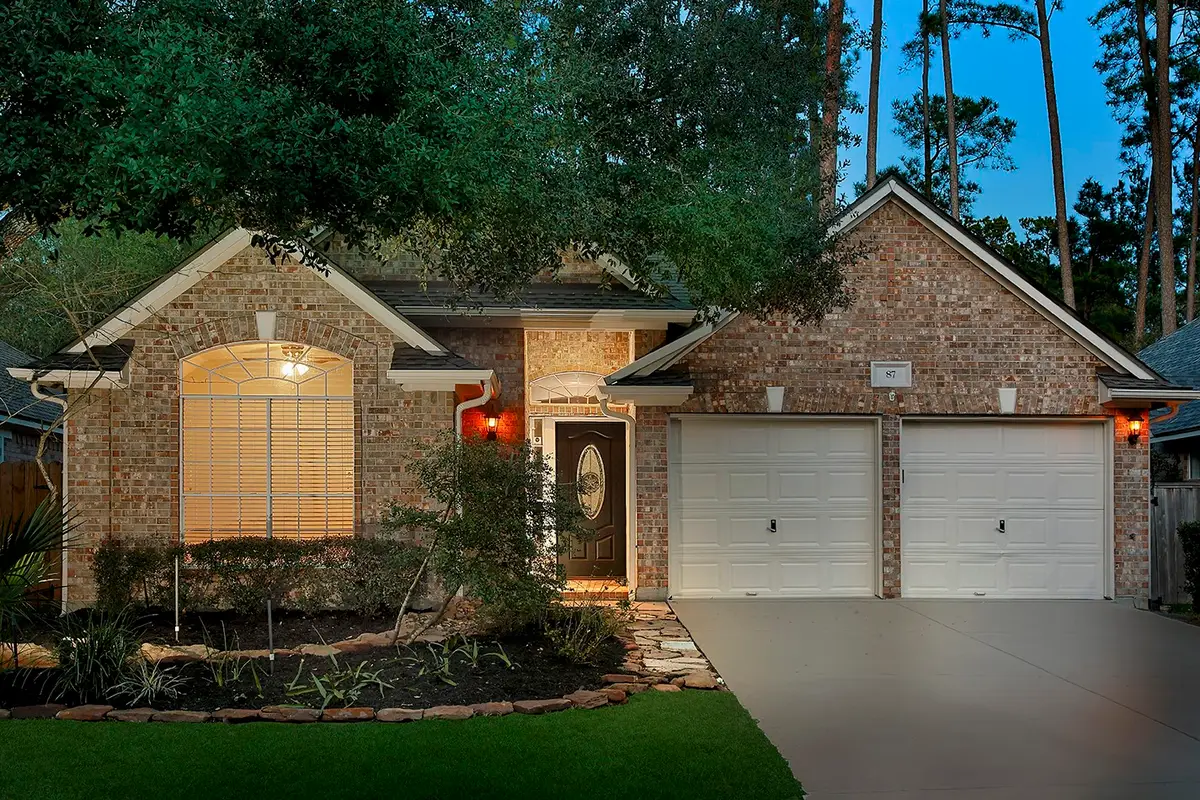 87 N Crossed Birch Place, The Woodlands, TX 77381 - Image #1