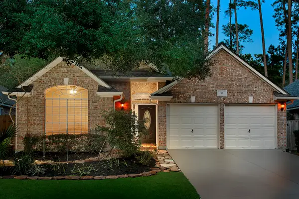 87 N Crossed Birch Place, The Woodlands, TX 77381