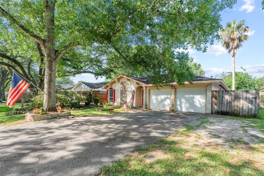 609 David Avenue, League City, TX 77573 - #3