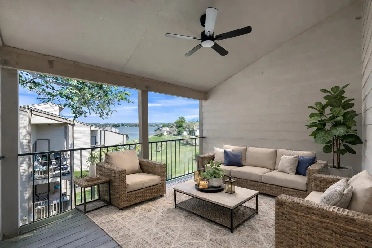 301 Lakeview Terrace #D, Conroe, TX 77356 - #1