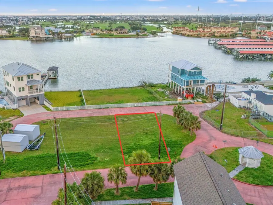 3526 Hudson Court, Galveston, TX 77554 - Image #3
