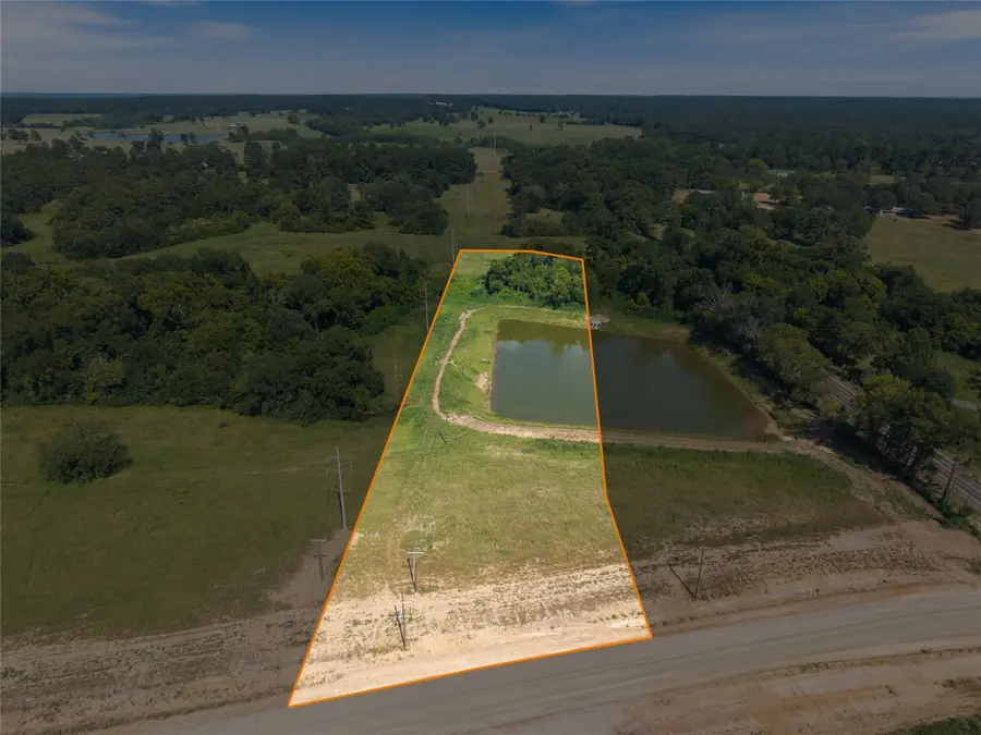 118 Seguin Dr, New Waverly, TX 77358 - Image #2