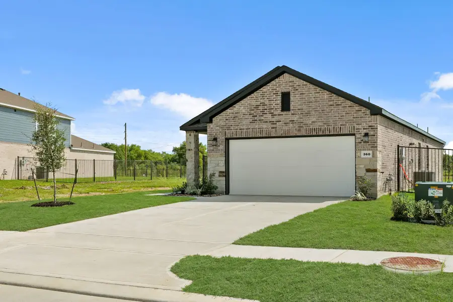 360 Long Branch Drive, Dayton, TX 77535 - Image #2