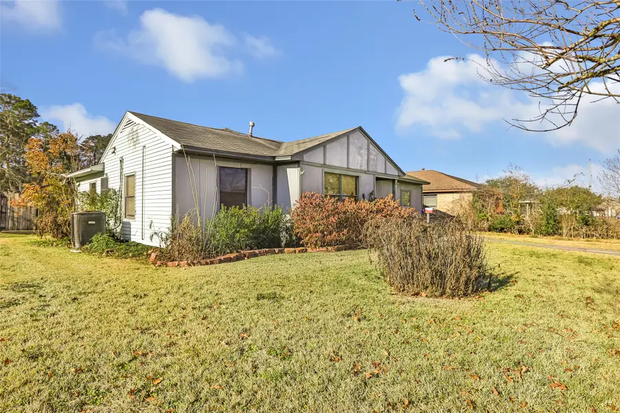 2003 Texoma Street, Baytown, TX 77520 - Image #3