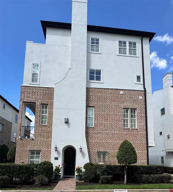 9626 Fannin Station W, Houston, TX 77045