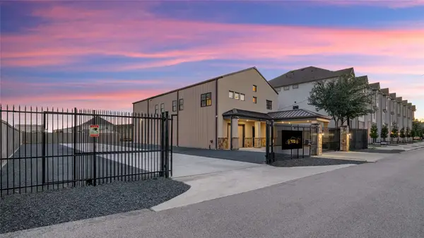 4119 Allen St, Houston, TX 77007