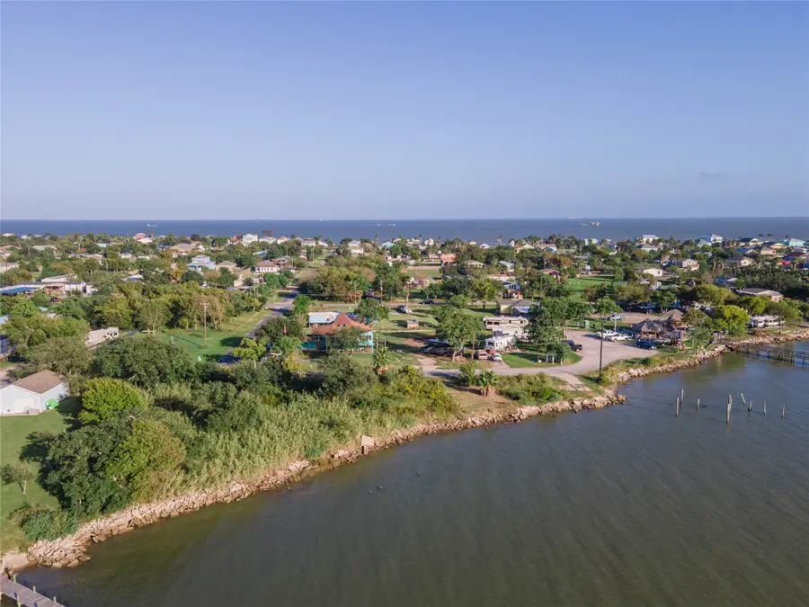0000 12th, San Leon, TX 77539 - #2