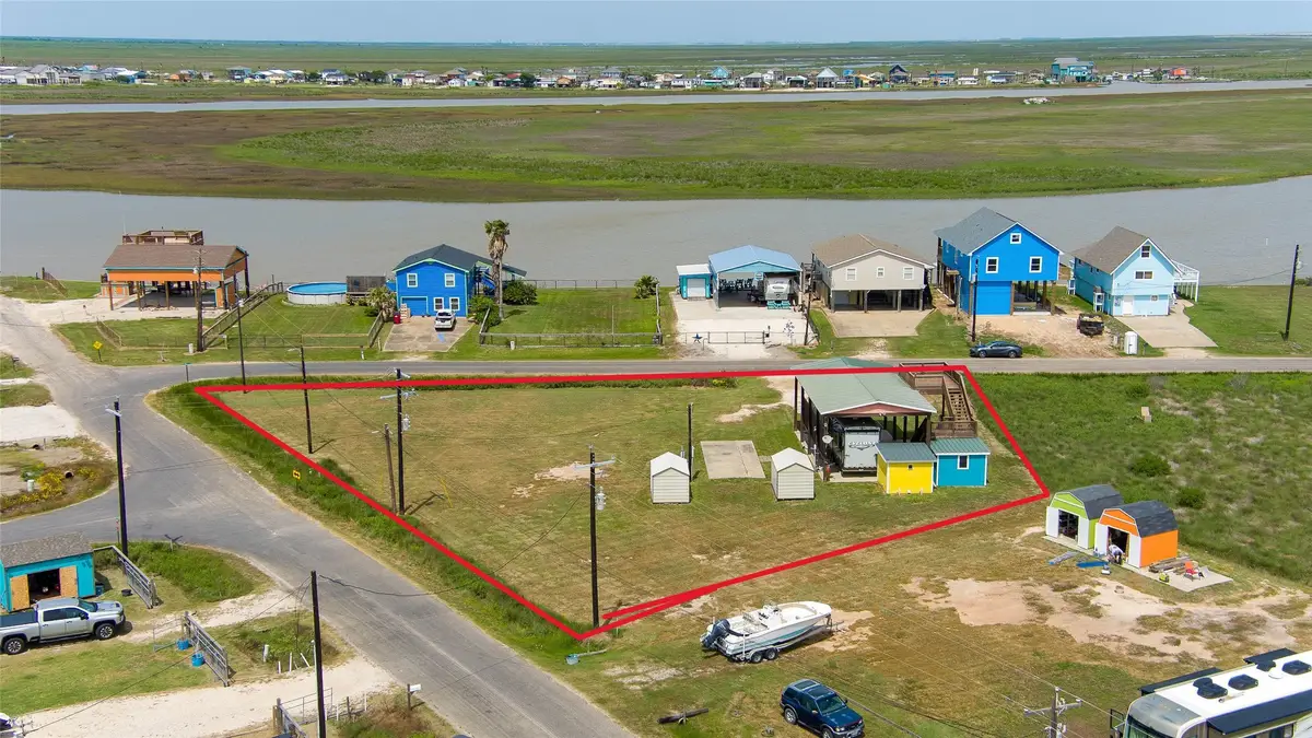 48 Cr 205 Old Caney Rd, Sargent, TX 77414 - Image #1