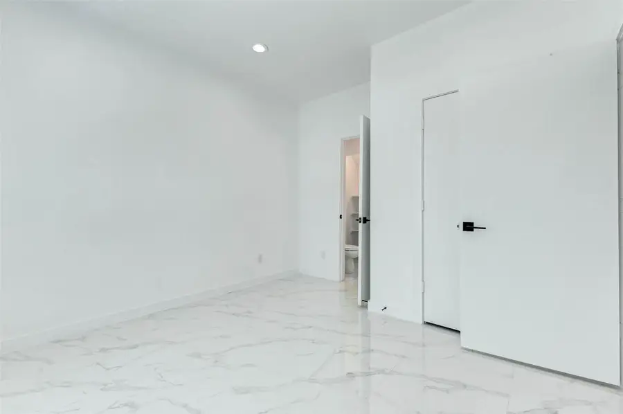 6017 Beall Street, Houston, TX 77091 - Image #3