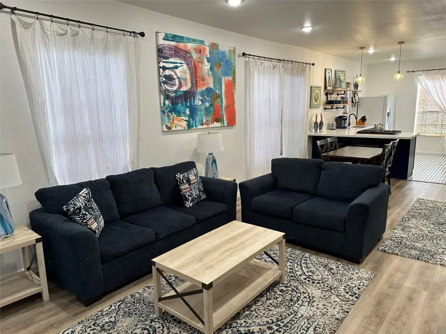 4009 Avenue L, Galveston, TX 77550 - Image #2