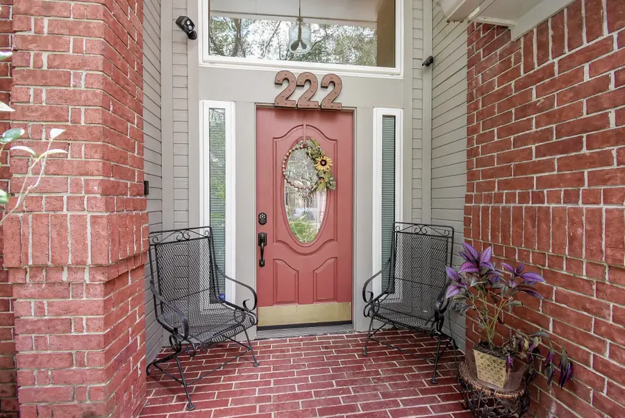 222 High Meadows Drive, Sugar Land, TX 77479 - #2