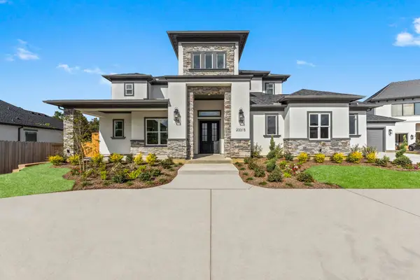 23315 Vista De Tres Lagos Drive, Spring, TX 77389