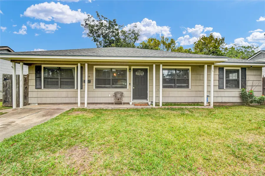 1120 Woodbine Drive, West Columbia, TX 77486 - #3